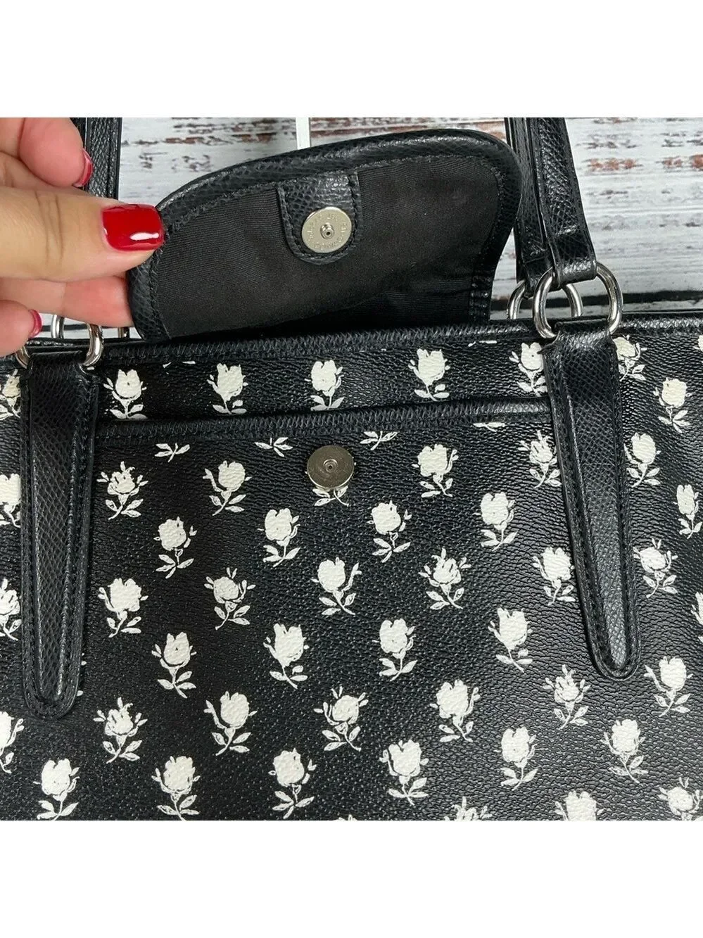 Coach 35025 Shoulder Bag Badlands Black White Floral Ward Tote Work Purse Laptop